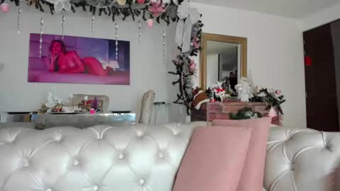 Snapshot of fraiderbrown chatting on December 2024 03:37:02 PM IM FRAIDER online show from December 2024 03:37:02 PM