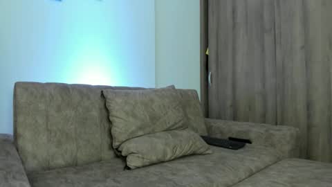 IM FRAIDER online show from November 2025 03:00:02 PM