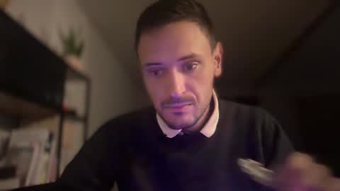 Snapshot of fraisetagada359 chatting on November 2025 06:36:01 AM fraisetagada359 online show from November 2025 06:36:01 AM