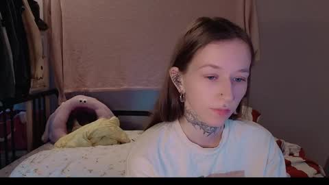 Snapshot of fran_bow chatting on May 2026 01:16:02 PM fran_bow online show from May 2026 01:16:02 PM
