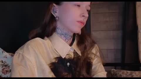 fran_bow online show from July 2026 11:06:02 AM