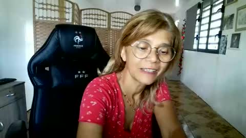 francelune online show from March 2026 01:07:02 PM