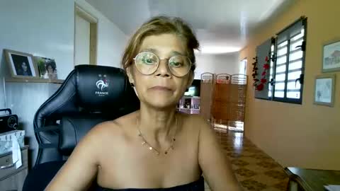 francelune online show from March 2026 07:02:02 AM