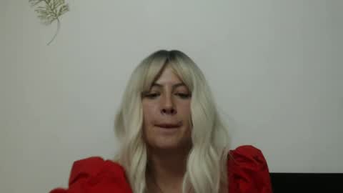 Snapshot of francescaasmith chatting on February 2025 12:25:02 AM Francesca online show from February 2025 12:25:02 AM