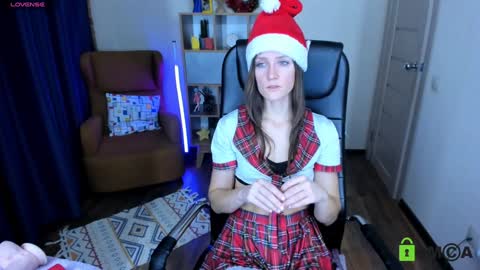 Fran online show from December 2024 07:45:02 AM