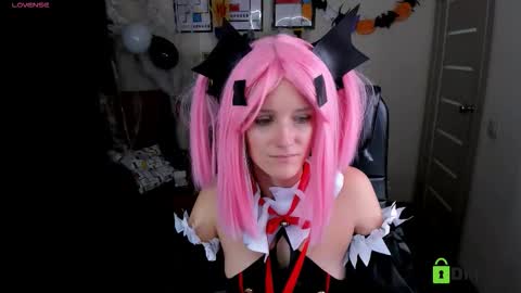 Fran online show from October 2025 05:36:01 PM