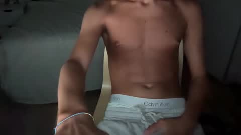 Snapshot of francesco727 chatting on September 2025 10:32:01 PM francesco online show from September 2025 10:32:01 PM