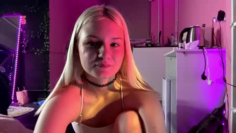 Liza online show from April 2026 08:09:02 PM