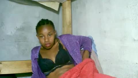 Snapshot of franciefrancie chatting on December 2025 10:51:01 PM francilla online show from December 2025 10:51:01 PM