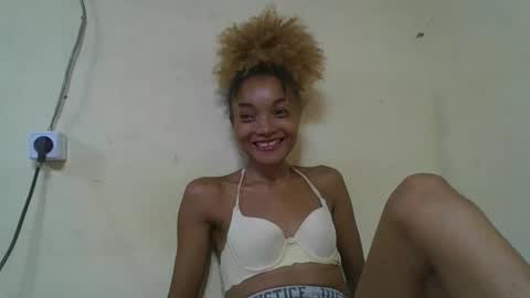 Francinoli online show from March 2026 09:48:01 PM