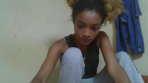 Francinoli online show from April 2026 03:23:01 AM