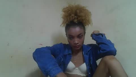 Francinoli online show from April 2026 03:50:01 PM