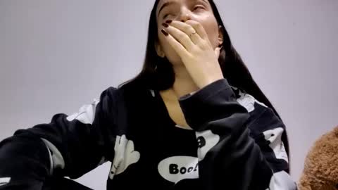 Lina online show from January 2026 09:14:02 AM