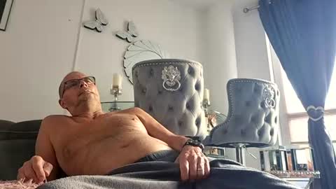franciscomalin online show from August 2026 07:29:01 AM