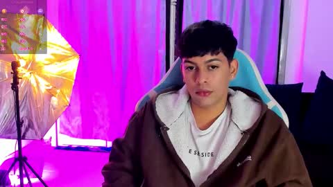 Snapshot of franco_rizzo01 chatting on November 2025 02:34:01 AM frank online show from November 2025 02:34:01 AM