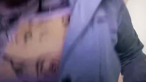 Snapshot of francy_froz chatting on March 2025 03:44:01 AM francy froz online show from March 2025 03:44:01 AM