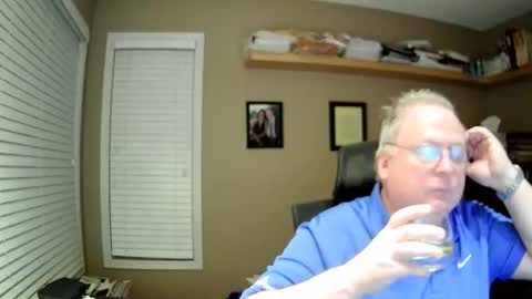 Snapshot of frankie6207 chatting on November 2025 08:01:02 AM frankie6207 online show from November 2025 08:01:02 AM