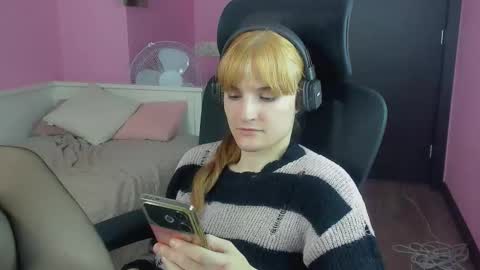 Frankie online show from November 2025 06:12:02 AM