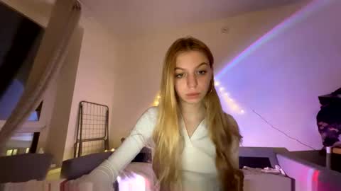 franny_fresh online show from March 2026 05:18:01 PM