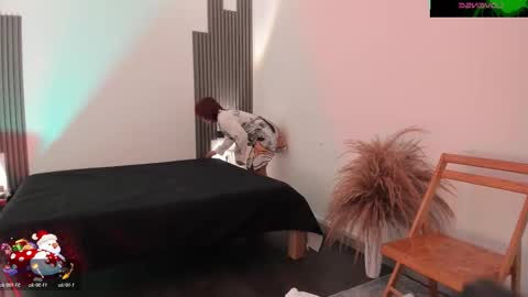 Fransheska online show from December 2025 01:39:01 PM