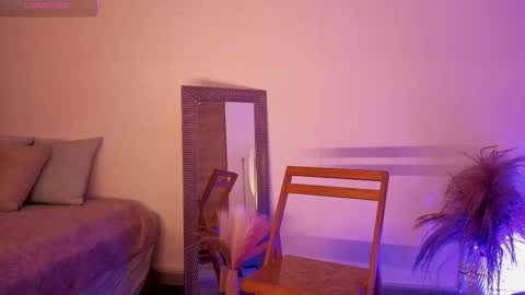 Fransheska online show from March 2026 12:09:01 PM