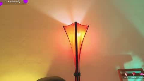 Fransheska online show from April 2026 12:02:01 PM