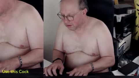 Snapshot of fransje_ chatting on January 2025 01:52:02 PM Fransje online show from January 2025 01:52:02 PM