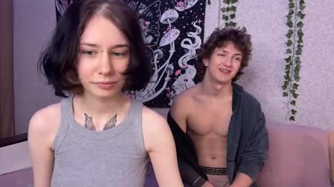 mistress Bastet and  mintcola online show from December 2025 10:55:01 AM