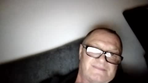 Snapshot of frauenfeind1 chatting on February 2025 07:34:02 AM Wolfi online show from February 2025 07:34:02 AM