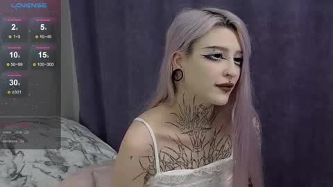 Snapshot of fraulein_mooon chatting on December 2024 12:55:02 AM Asya UwU online show from December 2024 12:55:02 AM