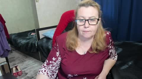 FrauMartha online show from April 2026 01:37:02 PM