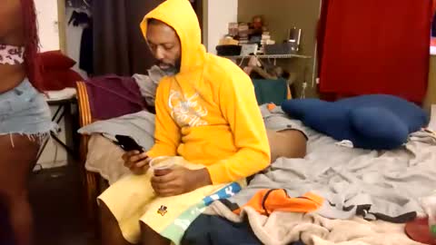 freakeazy online show from February 2026 06:11:02 PM