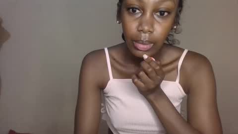 freaky_beauty online show from April 2026 08:04:01 AM