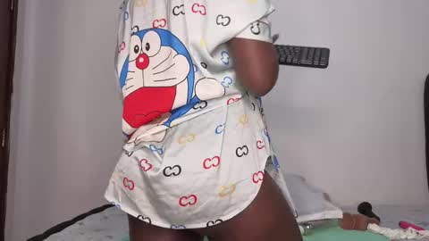 Kandy online show from October 2025 10:11:02 PM