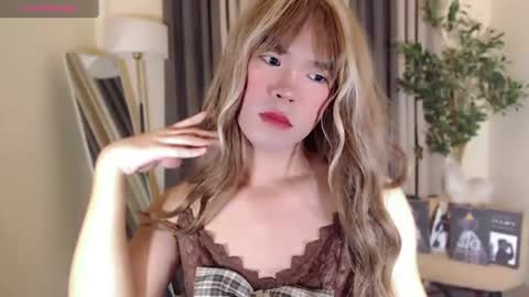 Niki online show from July 2026 03:02:02 AM