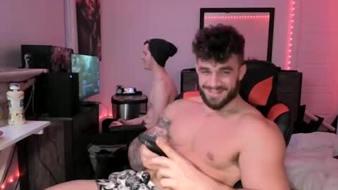 Snapshot of freakyfitking chatting on December 2024 04:39:01 AM freakyfitking online show from December 2024 04:39:01 AM