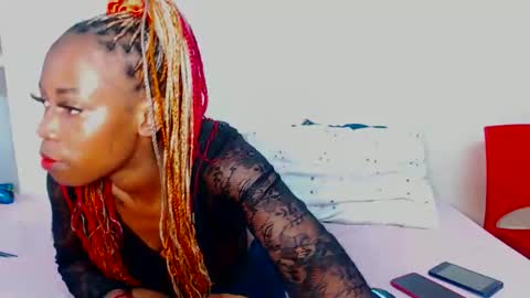 Snapshot of freakyscarlrt00 chatting on September 2025 11:00:02 AM FreakyScarlet00 online show from September 2025 11:00:02 AM