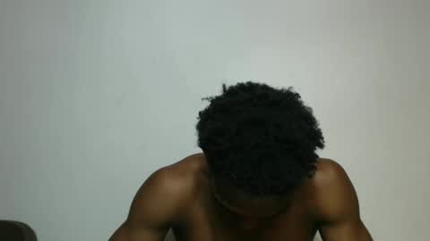 freakyslut30 online show from January 2025 01:15:01 AM