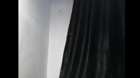 freakyslut30 online show from January 2025 01:52:01 AM