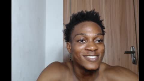 freakyslut30 online show from February 2025 03:18:02 PM