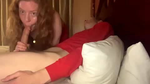 Snapshot of freckledfreaks chatting on February 2025 12:48:01 AM Me Myself Irene online show from February 2025 12:48:01 AM