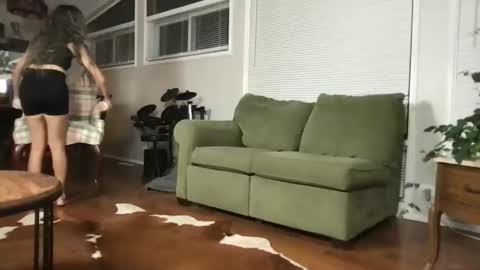 Snapshot of freckles4444 chatting on November 2025 11:47:01 PM freckles4444 online show from November 2025 11:47:01 PM