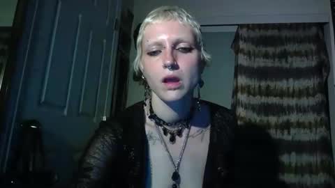 Snapshot of fred_reid chatting on June 2026 06:42:02 AM Lily Red online show from June 2026 06:42:02 AM