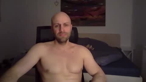 freddow online show from March 2026 09:28:01 PM