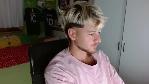 Frederick Perin online show from November 2025 12:08:02 PM