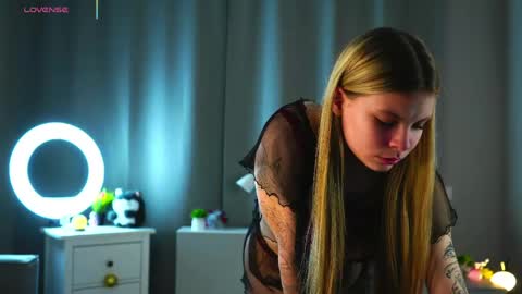 Hey im Olivia im glat to see you in mu room3 online show from April 2026 02:54:02 PM