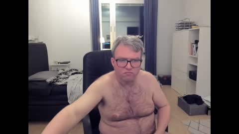 Fredrik online show from January 2025 06:16:01 PM