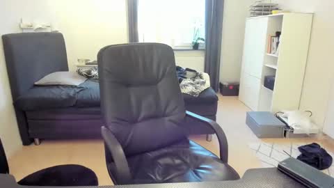 Fredrik online show from January 2025 12:37:01 PM