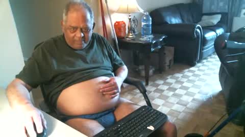Snapshot of fredthetiger chatting on June 2026 09:19:02 PM fredthetiger online show from June 2026 09:19:02 PM