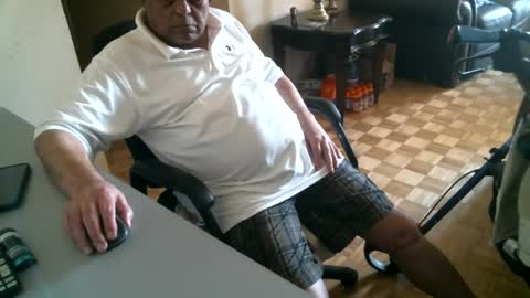 Snapshot of fredthetiger chatting on July 2026 05:05:01 PM fredthetiger online show from July 2026 05:05:01 PM